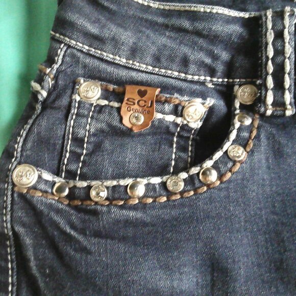 Cute Bedazzled Y2K Denim Jeans - Picture 4 of 4